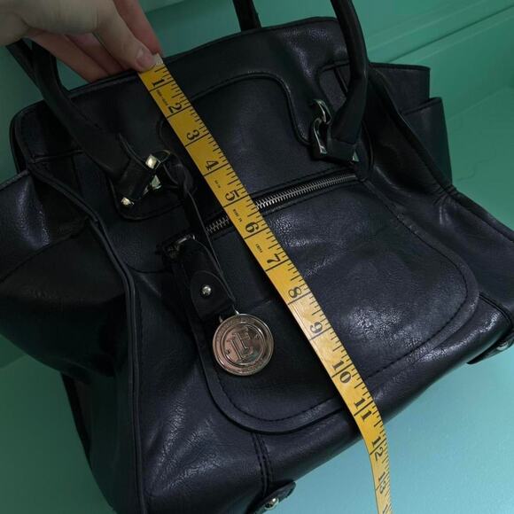 London Fog large black leather shoulder bag - Picture 4 of 8